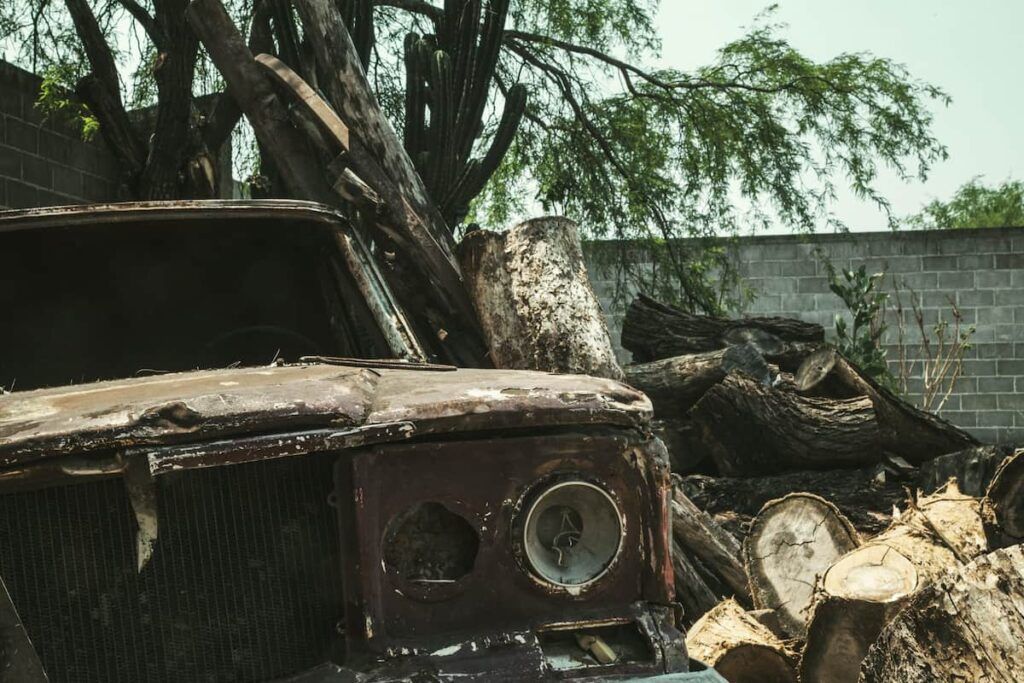 Selling wrecked cars in the local community