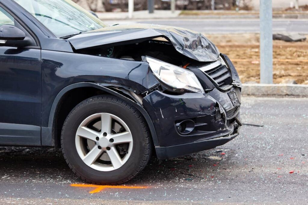 Selling wrecked cars online